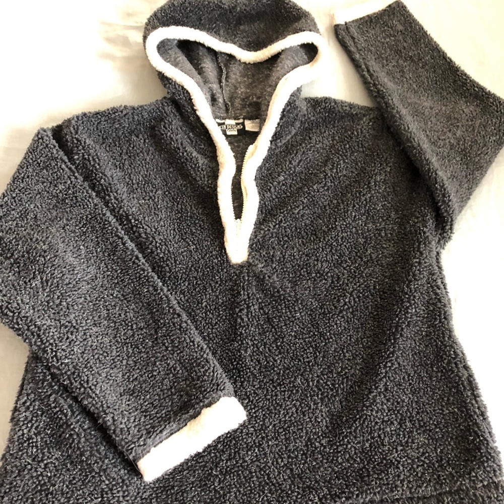 Girls Sherpa pullover sweater